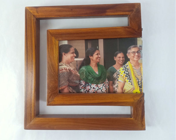 Wood Art Photo Frame Zigzag Horizontal