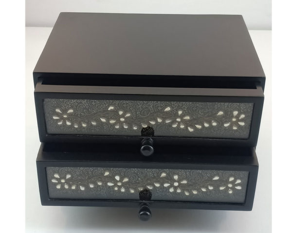 Kundan Zardozi work Double-drawer Jewellery Box - Image 2